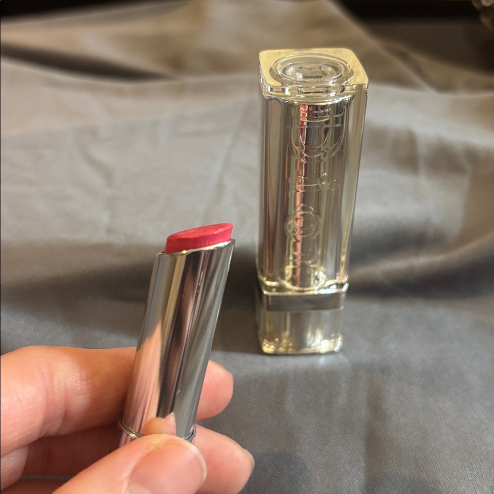 Dior lipstick Dior Addict Dior Kiss 578 Christian Dior pink lip discontinued